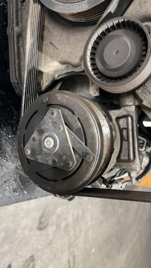 Image Compresseur clim - RENAULT CLIO 4