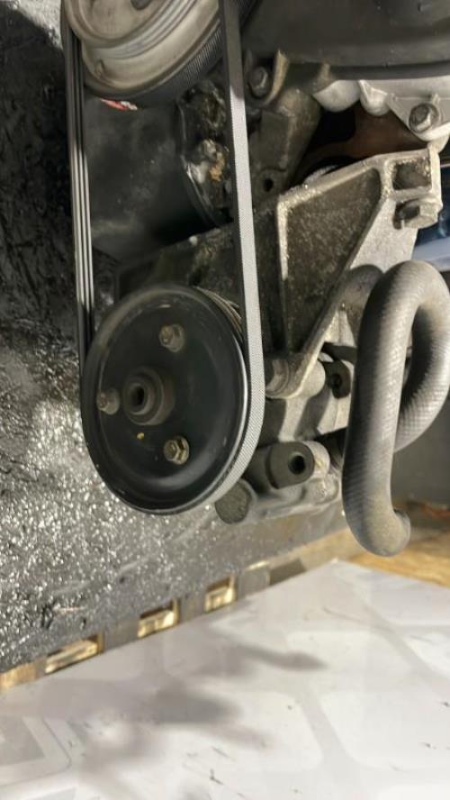 Image Pompe de direction - RENAULT MEGANE 1