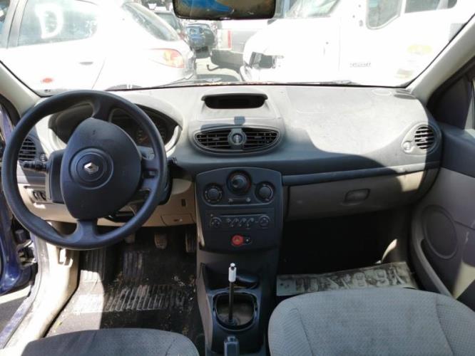 Image Feu arriere principal droit (feux) - RENAULT CLIO 3