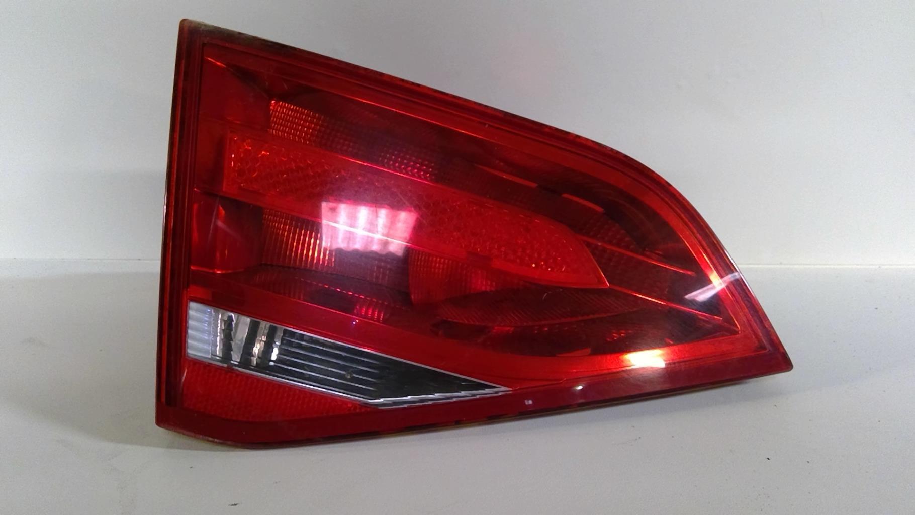 Feu arriere secondaire gauche (feux) AUDI A4 3 PHASE 1 Diesel - 1