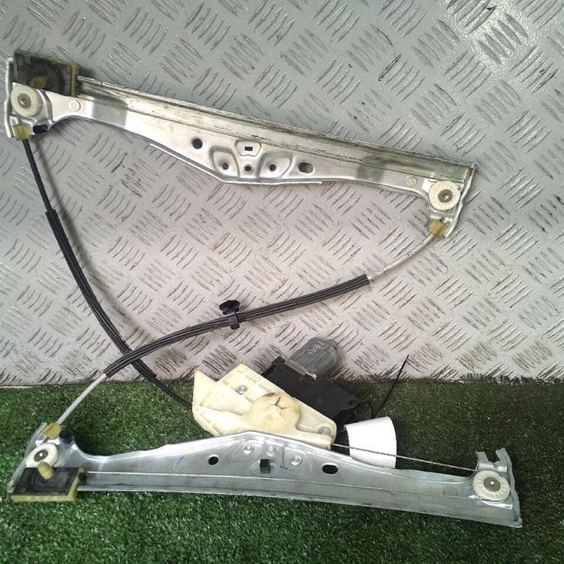Moteur leve vitre avant gauche