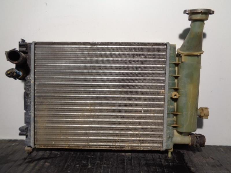 Radiateur D'eau Pour Citroën Xantia Phase 1 1.9D - Pièce D'occasion Référence 96107231, Bon état