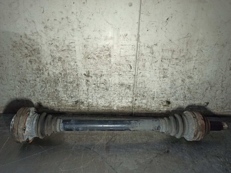 Giunto cardanico posteriore destro (trasmissione) BMW 7 (E65, E66, E67) 730 Ld Diésel - 1
