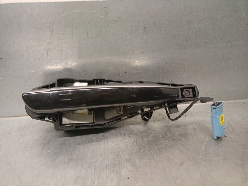 Poignee porte avant droit CITROËN C4 GRAND PICASSO II (DA_, DE_) 2.0 BlueHDi 150 Diesel - 1