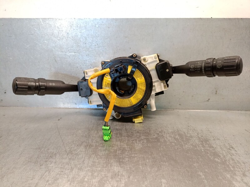 Commodo phare HYUNDAI COUPE (GK) 1.6 FX Essence - 1