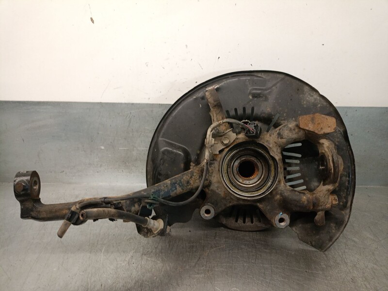 Fusee avant gauche TOYOTA LAND CRUISER (J15) 3.0 Turbodiesel CAT Diesel - 1