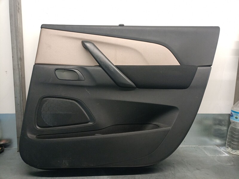 Panel de puerta trasera derecha CITROËN C4 GRAND PICASSO II (DA_, DE_) 2.0 BlueHDi 150 Diésel - 1