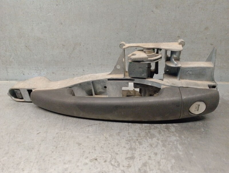 Maniglia portiera anteriore sinistra FIAT SCUDO COMBI (272) 1.6 JTDM CAT Diésel - 1