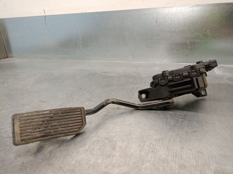 Pedale acceleratore NISSAN PRIMERA (P12) 1.6 Gasolina - 1