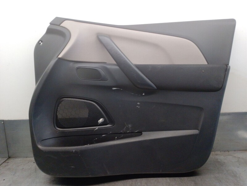 Panel de puerta delantera derecha CITROËN C4 GRAND PICASSO II (DA_, DE_) 2.0 BlueHDi 150 Diésel - 1
