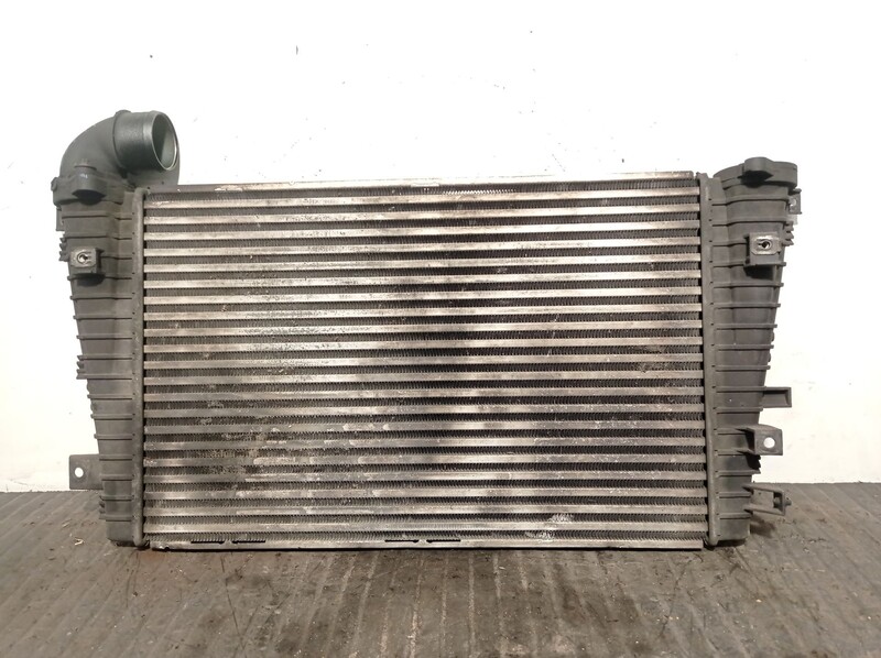 Echangeur air (Intercooler) OPEL ZAFIRA / ZAFIRA FAMILY B (A05) 1.9 CDTI Diesel - 1