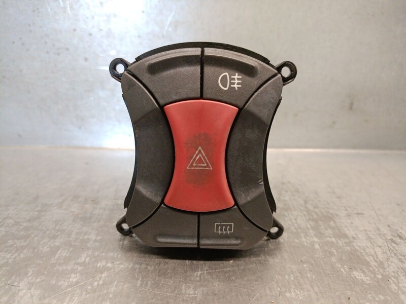 Bouton de warning FIAT DOBLO CARGO (223) 1.3 55KW Diesel - 1