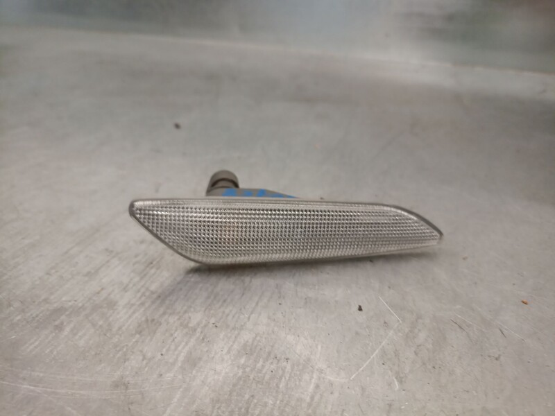 Ripetitore lampeggiante anteriore destro (Luci) CITROËN C8 (EA_, EB_) 2.0 HDi Diésel - 1