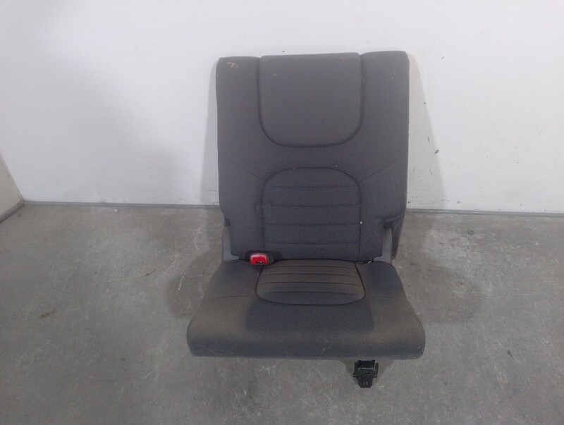Siege arriere gauche NISSAN PATHFINDER III (R51) 2.5 dCi 4WD Diesel - 1