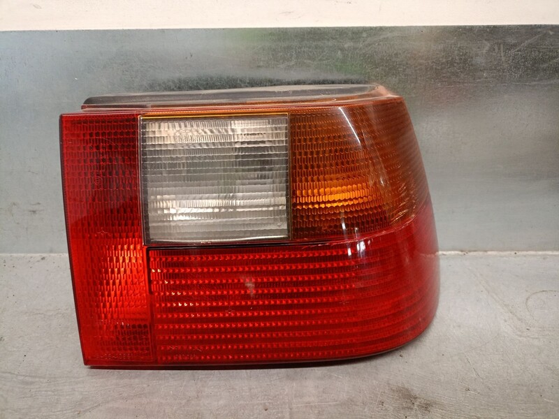 Fanale posteriore principale destro (luci) SEAT IBIZA II (6K1) 1.8 i Gasolina - 1