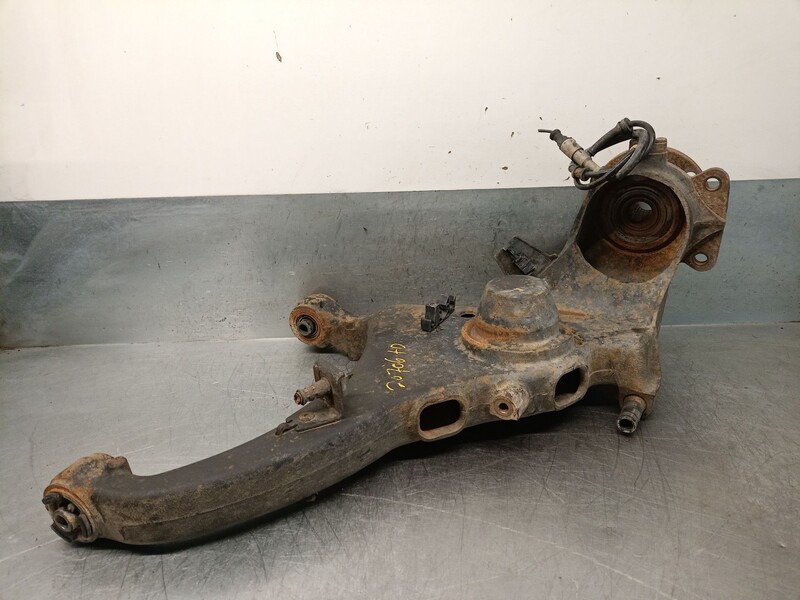Fusee arriere droit RENAULT SCÉNIC I Monospace (JA0/1_, FA0_) 1.9 dCi RX4 Diesel - 1