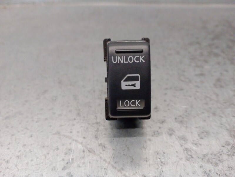 Bouton/Interrupteur NISSAN PATHFINDER III (R51) 2.5 dCi 4WD Diesel - 1