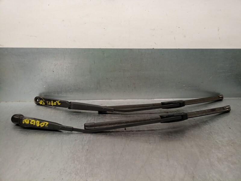 Braccio tergicristallo anteriore destro RENAULT KANGOO Express (FC0/1_) 1.5 dCi Diésel - 1