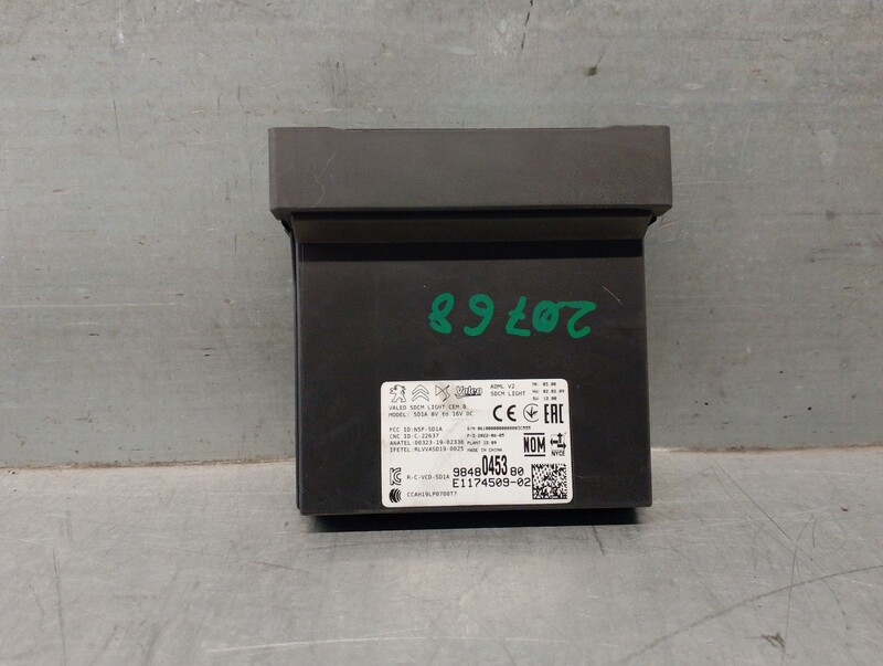 Module électronique PEUGEOT 208 II (UB_, UP_, UW_, UJ_) 1.2 PureTech 100 Essence - 1