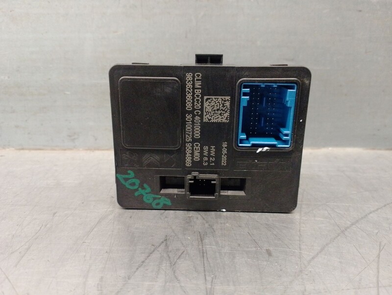 Module électronique PEUGEOT 208 II (UB_, UP_, UW_, UJ_) 1.2 PureTech 100 Essence - 1