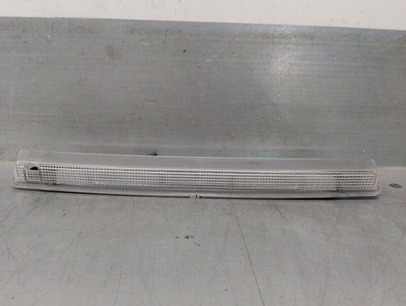 Luce stop centrale PEUGEOT 208 II (UB_, UP_, UW_, UJ_) 1.2 PureTech 100 Gasolina - 1