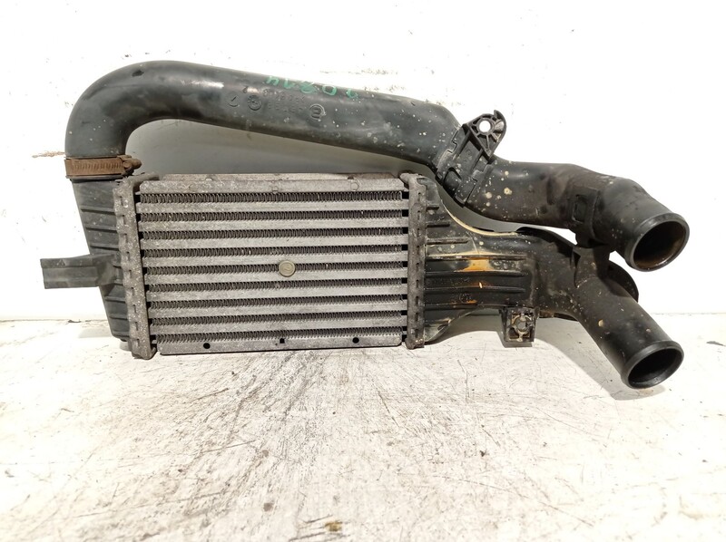 Echangeur air (Intercooler) OPEL ZAFIRA A Monospace (T98) 2.0 DTI 16V Diesel - 1