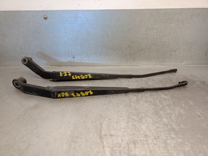 Braccio tergicristallo anteriore destro MITSUBISHI MONTERO IV (V8_W, V9_W) 3.2 DI-D 4WD Diésel - 1