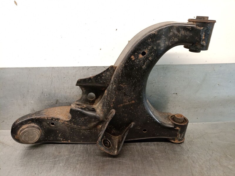 Triangolo inferiore posteriore sinistro NISSAN PATHFINDER III (R51) 2.5 dCi 4WD Diésel - 1