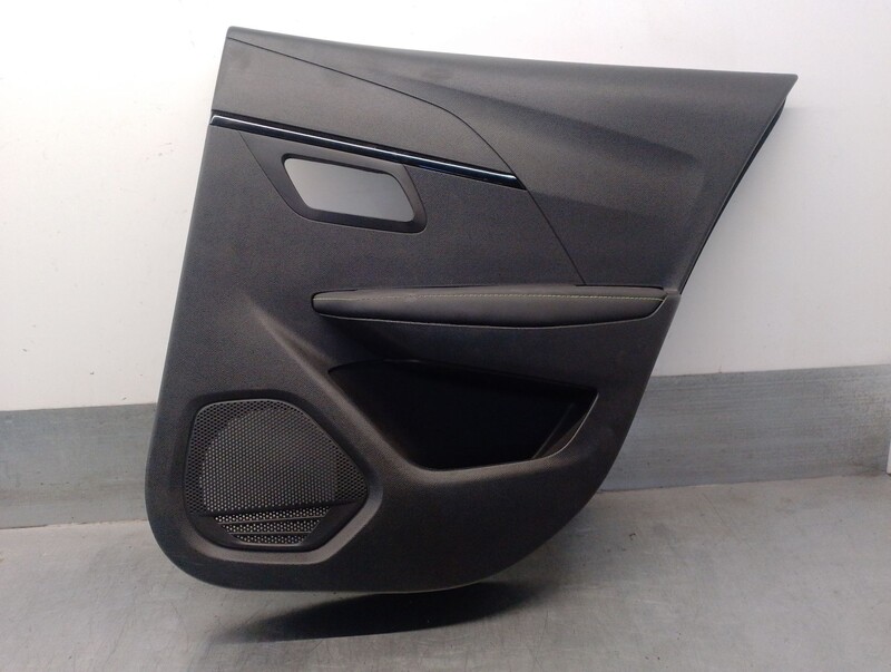 Pannello portiera posteriore destro PEUGEOT 208 II (UB_, UP_, UW_, UJ_) 1.2 PureTech 100 Gasolina - 1