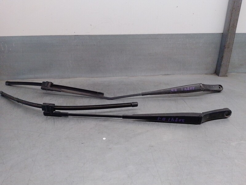 Braccio tergicristallo anteriore destro VOLKSWAGEN CADDY III Monospace (2KB, 2KJ, 2CB, 2CJ) 2.0 SDI Diésel - 1