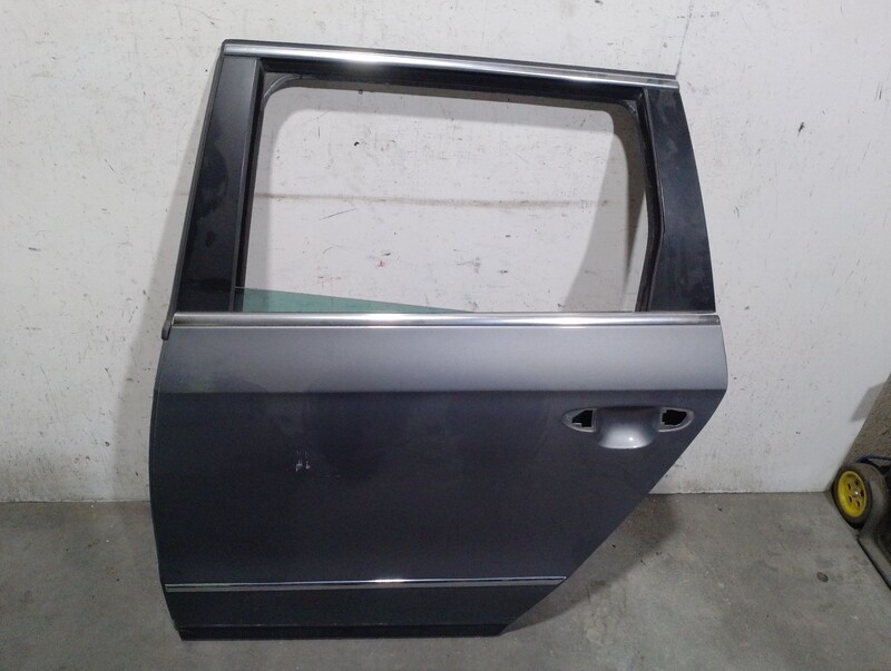 Portiera posteriore sinistra VOLKSWAGEN PASSAT VARIANT (3C5) 2.0 TDI Diésel - 1