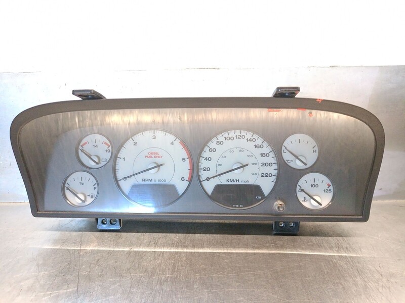 Compteur JEEP GR.CHEROKEE (WJ/WG) 2.7 CRD CAT Diesel - 1