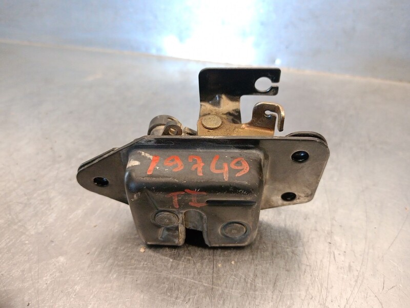 Serrure de coffre JEEP GR.CHEROKEE (WJ/WG) 2.7 CRD CAT Diesel - 1