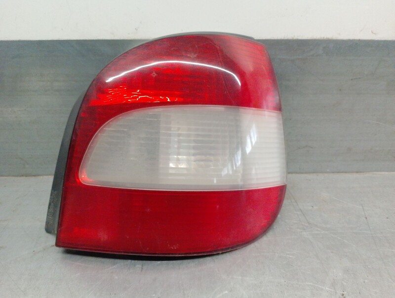 Fanale posteriore principale destro (luci) RENAULT SCÉNIC I Monospace (JA0/1_, FA0_) 1.9 dCi RX4 Diésel - 1