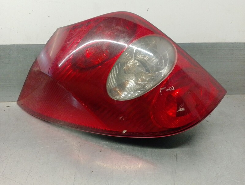 Fanale posteriore principale sinistro (luci) RENAULT LAGUNA II Grandtour (KG0/1_) 2.2 dCi Diésel - 1