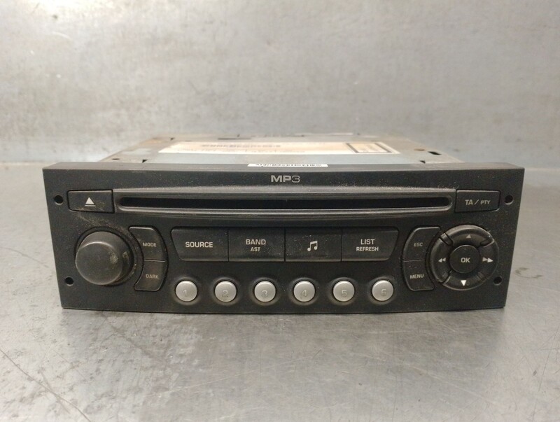 Autoradio originale PEUGEOT 807 (EB_) 2.0 16V Gasolina - 1