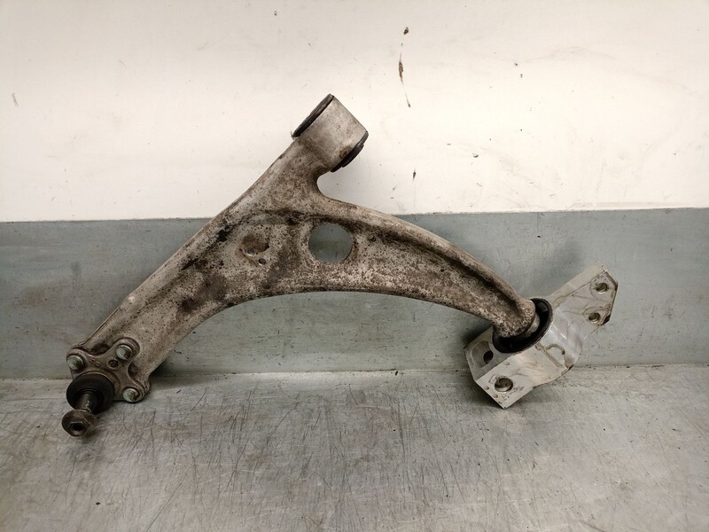 Triangolo inferiore anteriore sinistro VOLKSWAGEN PASSAT VARIANT (3C5) 2.0 TDI Diésel - 1