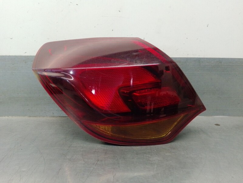 Fanale posteriore principale sinistro (luci) OPEL ASTRA J (P10) 2.0 CDTI Diésel - 1