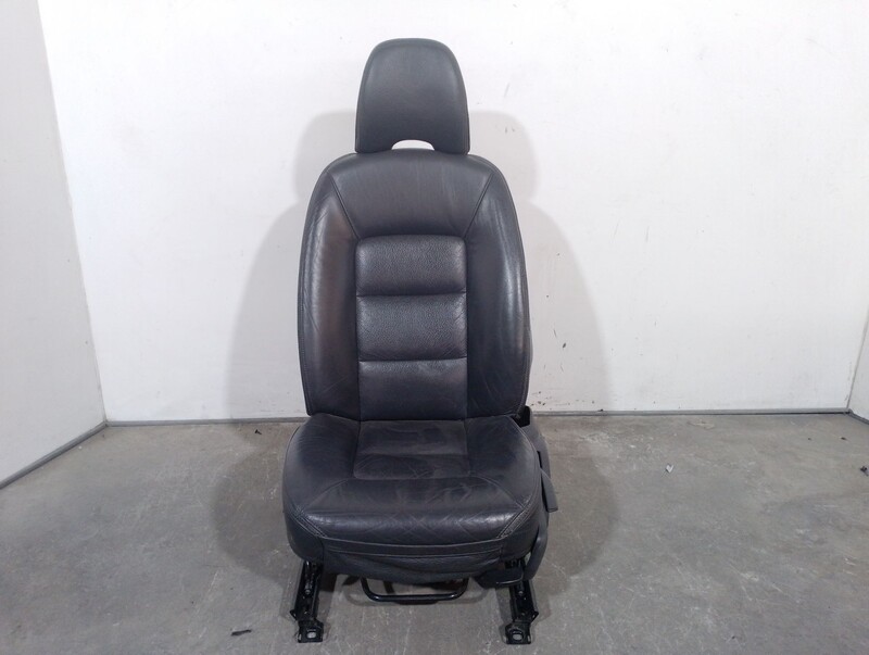 Siege avant gauche VOLVO XC70 II (136) D5 AWD Diesel - 1
