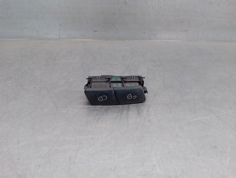 Botón/Interruptor MERCEDES-BENZ CLASE E (W212) E 500 4-matic Gasolina - 1