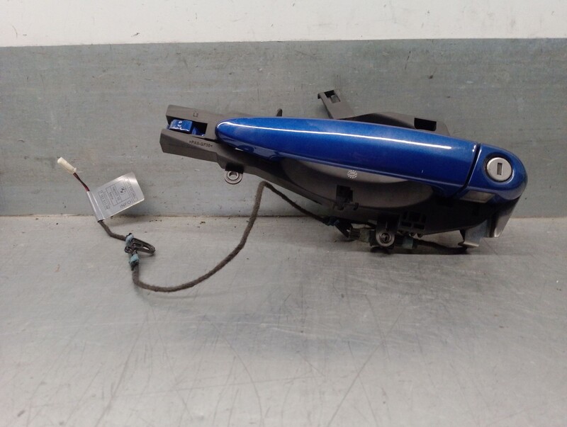 Poignee porte avant gauche BMW 3 Descapotable (E93) 320 i Essence - 1