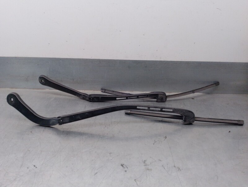 Braccio tergicristallo anteriore destro BMW 3 Descapotable (E93) 320 i Gasolina - 1