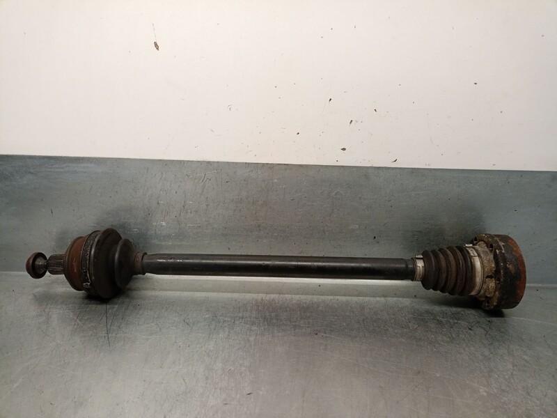 Giunto cardanico posteriore sinistro (trasmissione) AUDI A8 (4E2) 4.2 V8 40V Gasolina - 1