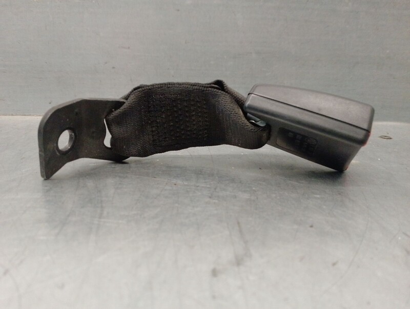 Aggancio cintura sicurezza posteriore destro BMW 3 Descapotable (E93) 320 i Gasolina - 1