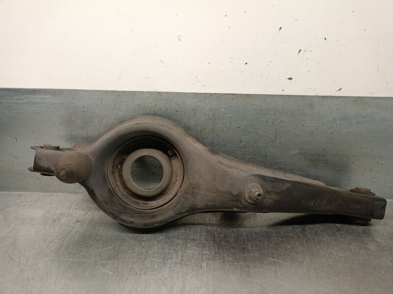 Triangle inferieur arriere gauche FORD FOCUS C-MAX (CAP) 2.0 TDCi CAT Diesel - 1