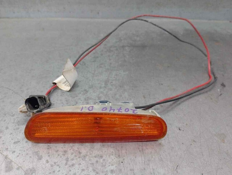Ripetitore lampeggiante anteriore sinistro (Luci) VOLVO S40 I (644) 1.9 DI Diésel - 1