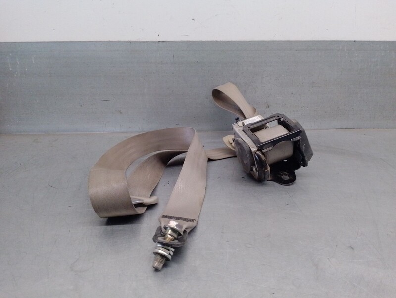 Ceinture avant droit MITSUBISHI OUTLANDER II (CW_W) 2.0 DI-D Diesel - 1
