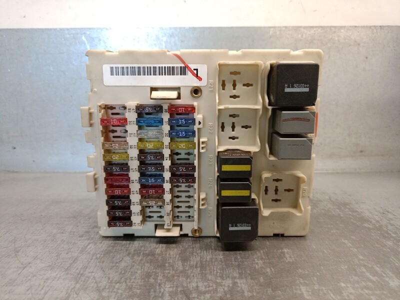 Boitier servitude moteur (BSM) FORD FOCUS I (DAW, DBW) Diesel - 1