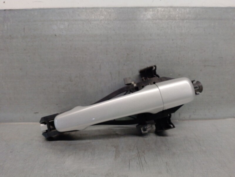 Maniglia portiera posteriore destra VOLVO XC70 II (136) D5 AWD Diésel - 1