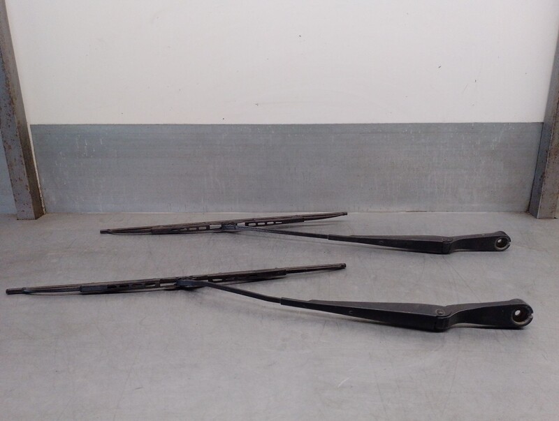 Braccio tergicristallo anteriore destro LAND ROVER RANGE ROVER II (P38A) 2.5 D 4x4 Diésel - 1